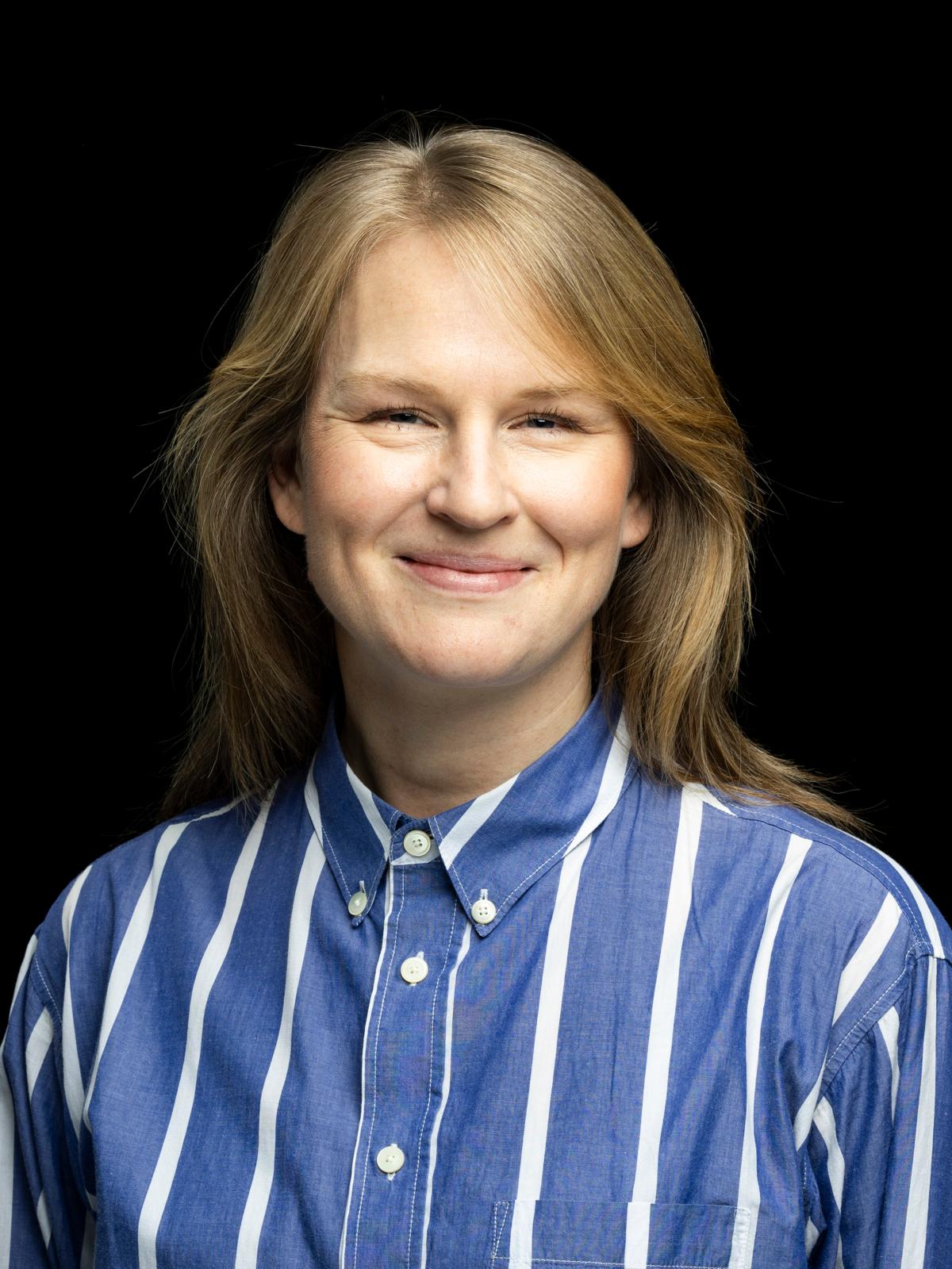 Dr. Vera Kaps